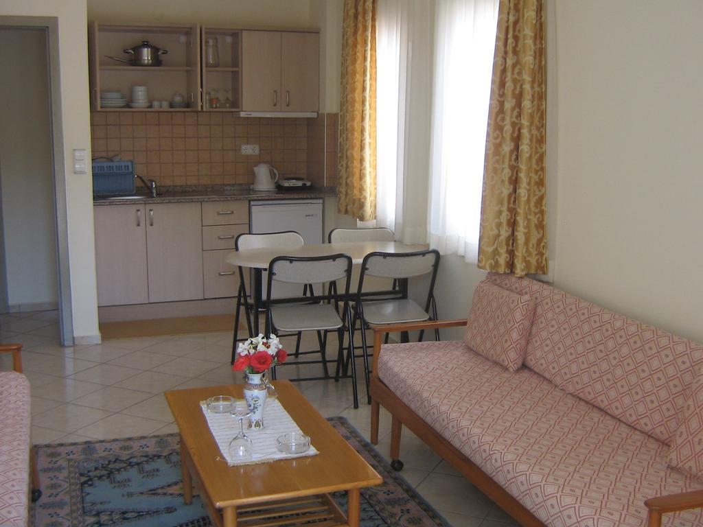 Arya Otel Marmaris Exterior foto